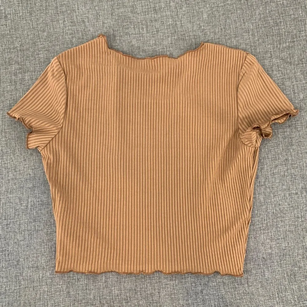 Brand New! Tan Color Cute‎ Mushroom Crop Top Medium Stretchy Yellow Roses